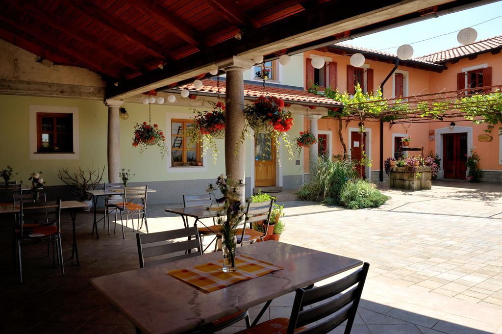 Tourist Farm Dujceva Domacija Villa Vremski Britof Bagian luar foto